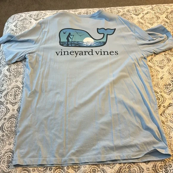 Never worn Vineyard Vines short sleeve t shirt. Without tags - Picture 2 of 2